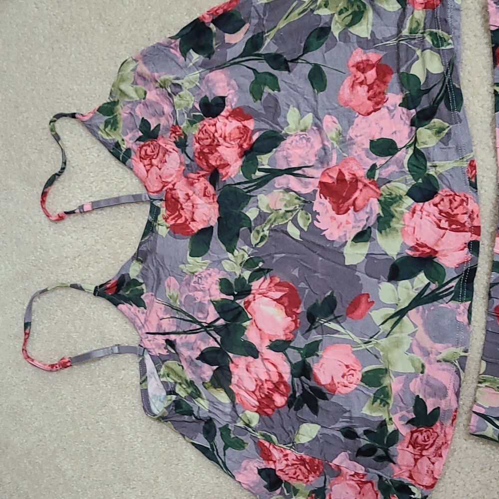 Flowery shorts pijamas set